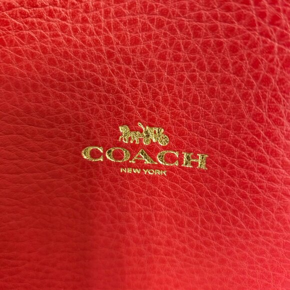 COACH Derby Tote Bag in Pebble Leather - Picture 2 of 12